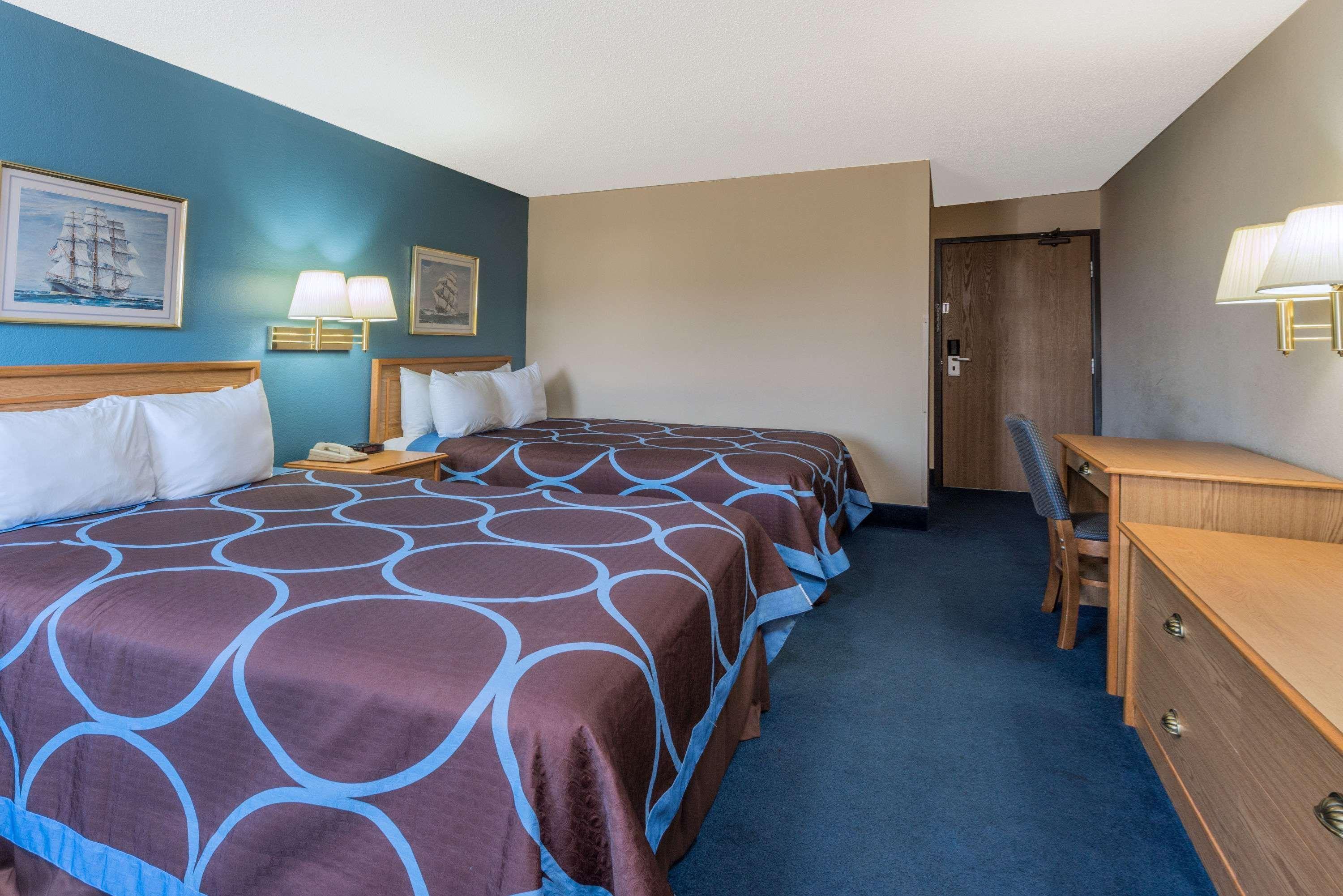 Super 8 By Wyndham Potosi Exterior foto