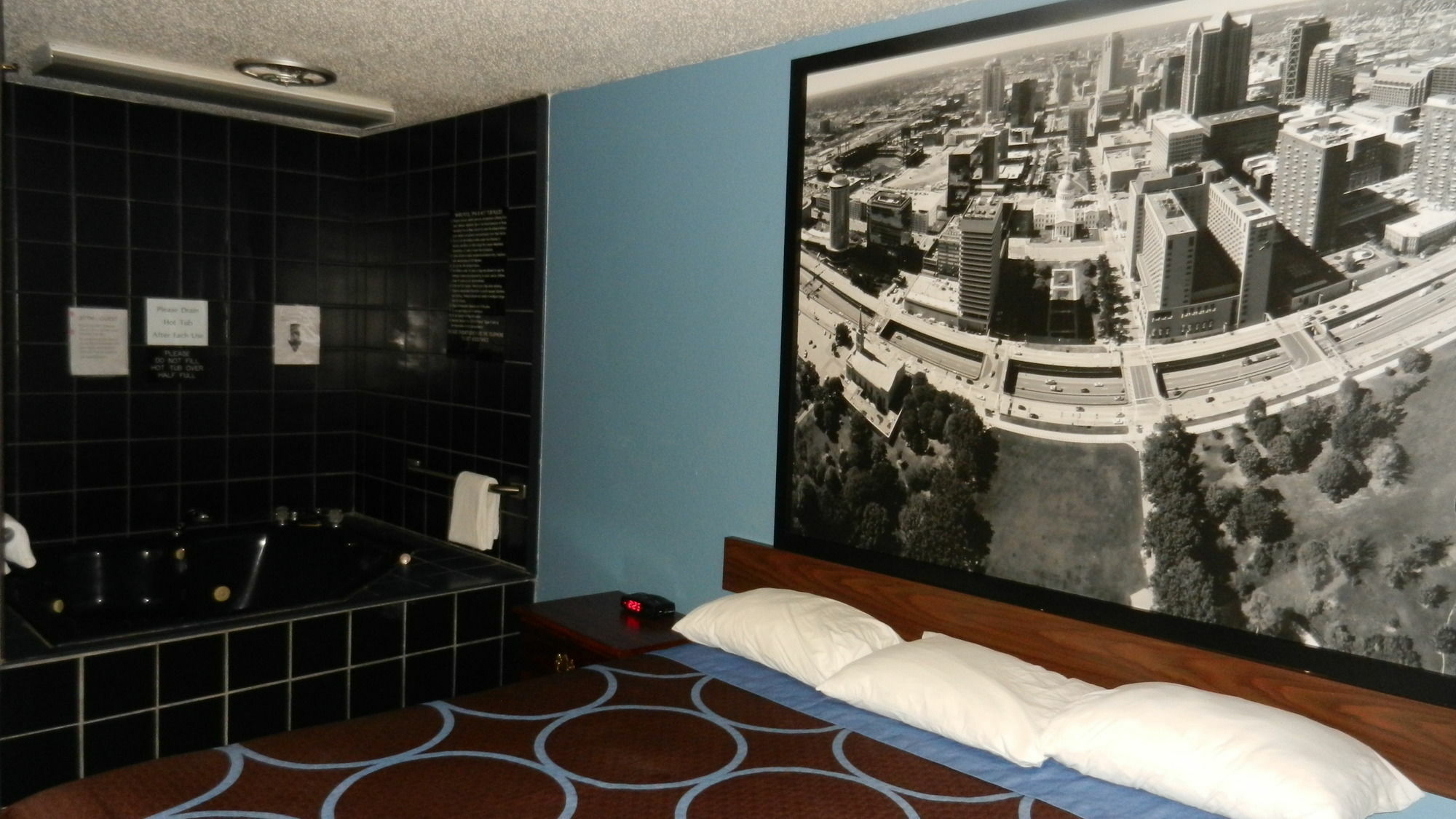 Super 8 By Wyndham Potosi Exterior foto
